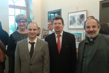 Trzecie miejsce za pracę "Ptaki śpiewają na księżycu"