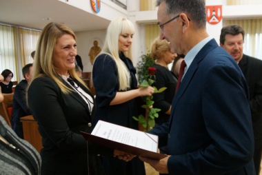 Starosta nagrodził wyróżniających się nauczycieli